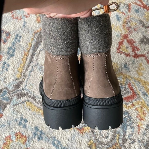 NWT Lucky Brand Eaven Combat Bootie in Falcon, Size 7.5 - Picture 7 of 8